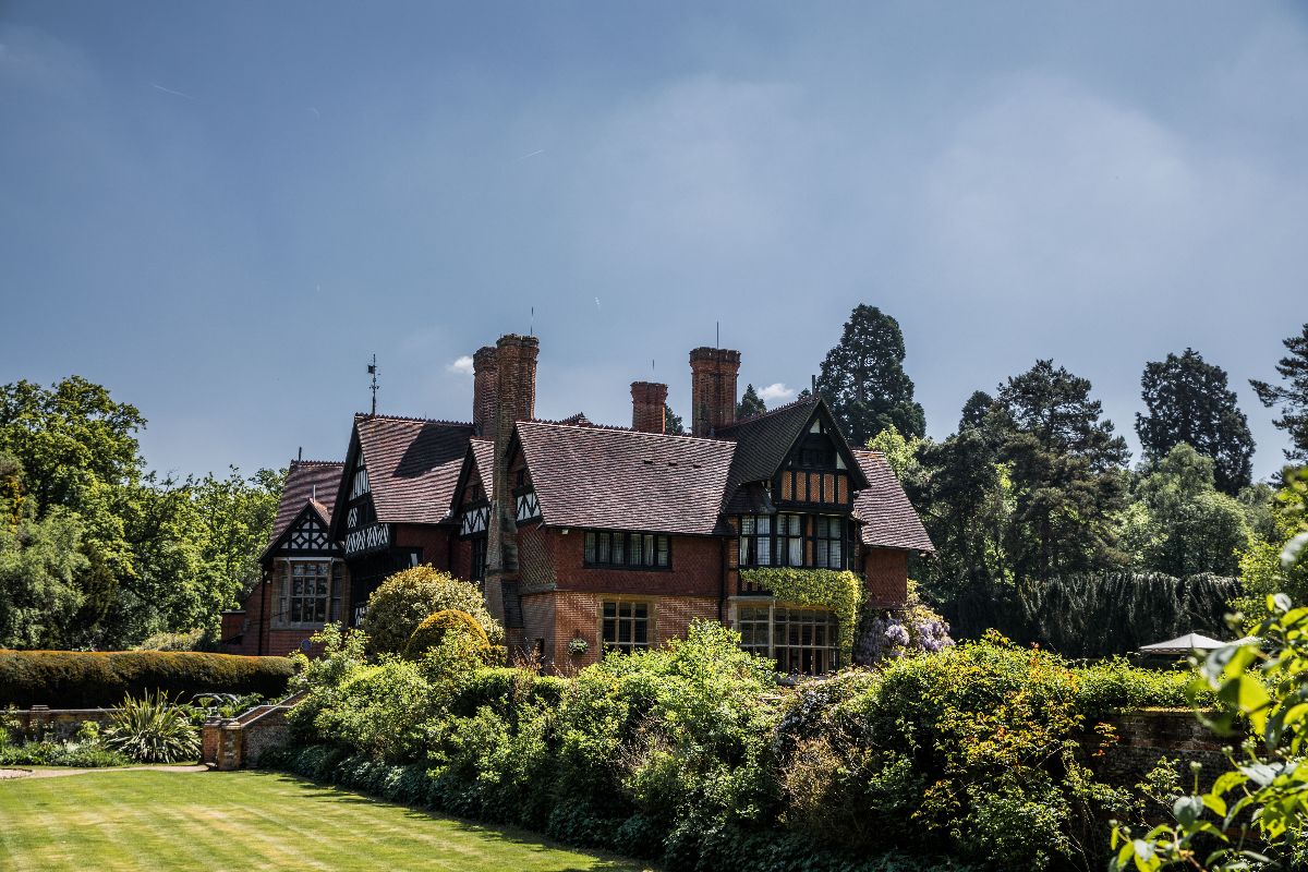 Gallery Item 8 for Grim's Dyke Hotel