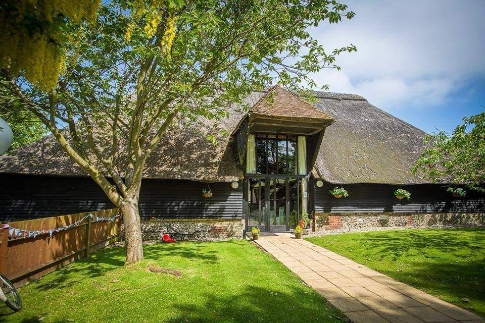 Gallery Item 11 for Farthingloe Barn