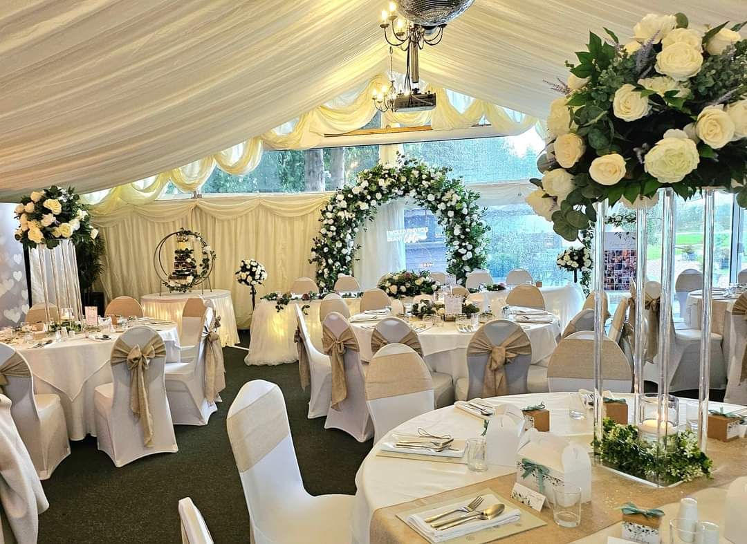 Gallery Item 2 for THE LIMES COUNTRY LODGE HOTEL