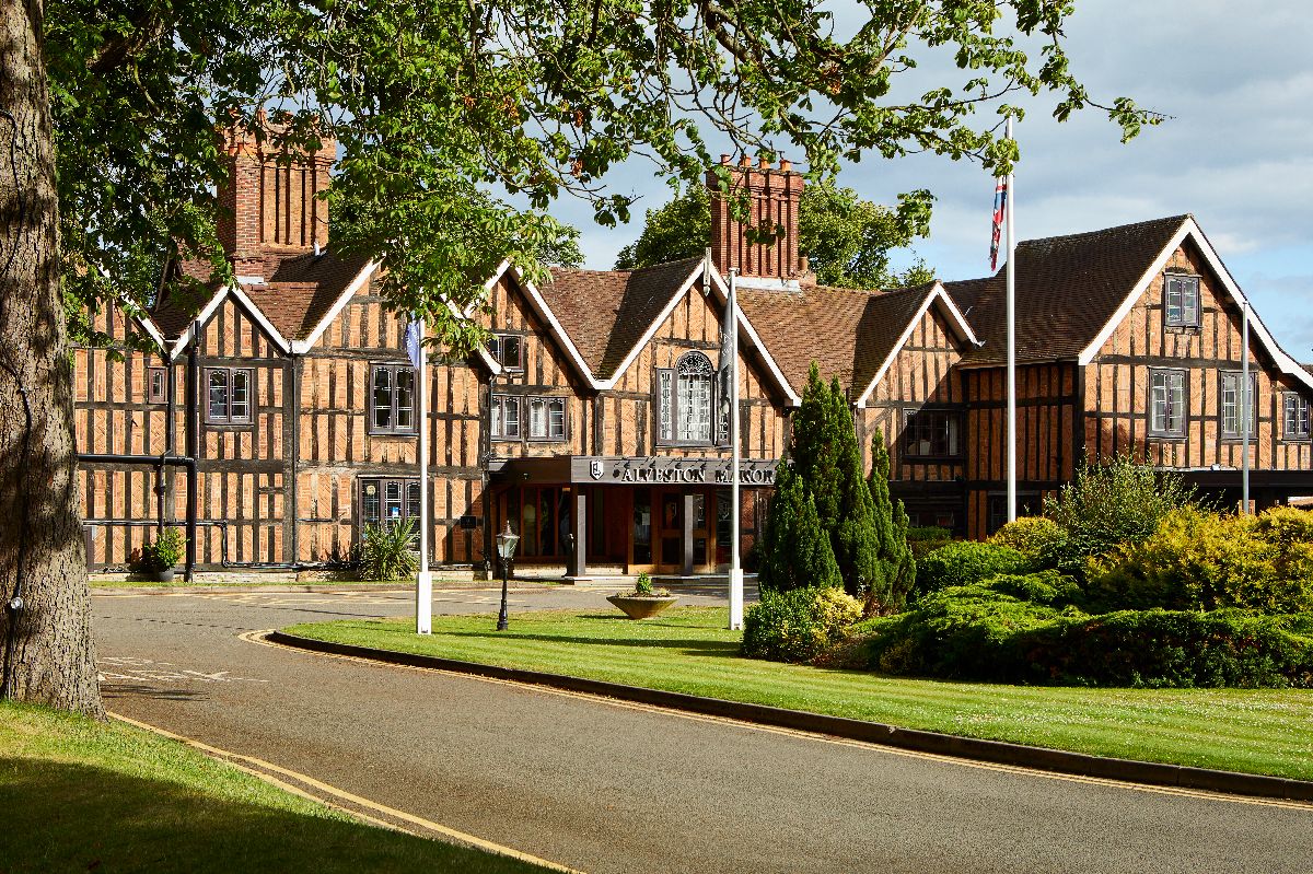 Gallery Item 5 for Macdonald Alveston Manor